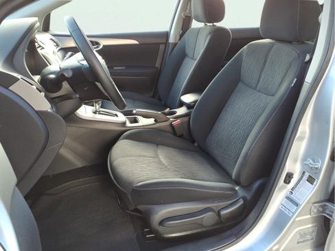 Used 2015 Nissan Sentra SV FWD image 7