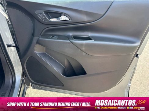 Used 2024 Chevrolet Equinox LT AWD/4WD image 9