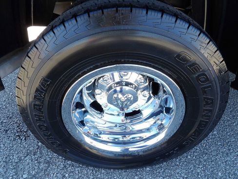 Used 2022 RAM 3500 Big Horn image 34