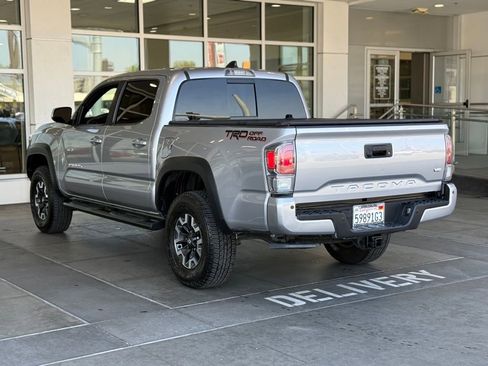 Certified 2021 Toyota Tacoma TRD Off-Road w/ Technology Package image 9