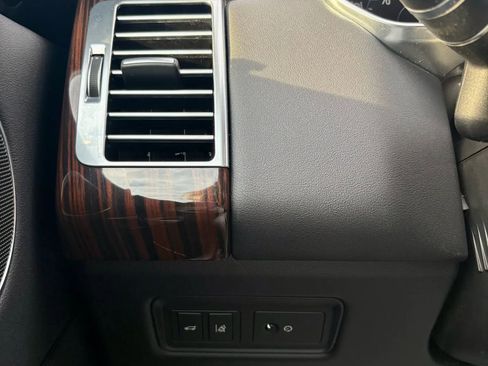 Used 2017 Land Rover Range Rover image 64
