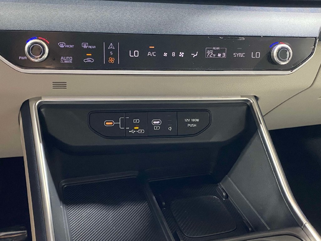 New 2026 Kia Carnival EX FWD image 30