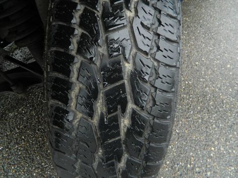 Used 2006 Dodge Ram 1500 Truck SLT image 23