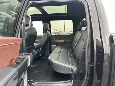 Used 2022 Ford F150 Lariat w/ Equipment Group 502A High image 25