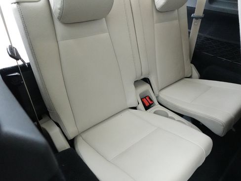 Used 2022 Mercedes-Benz GLE 350 4MATIC w/ 3rd Row Seat Package image 17