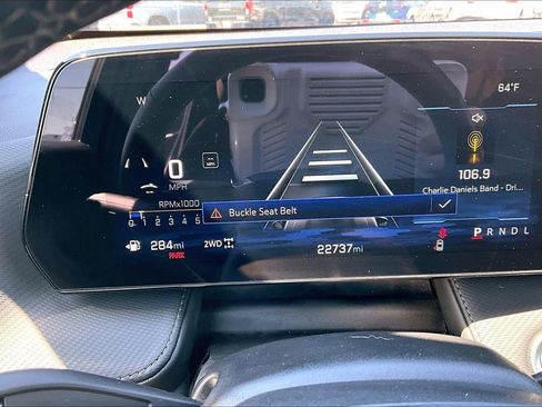 Used 2025 Chevrolet Equinox LT AWD/4WD image 21