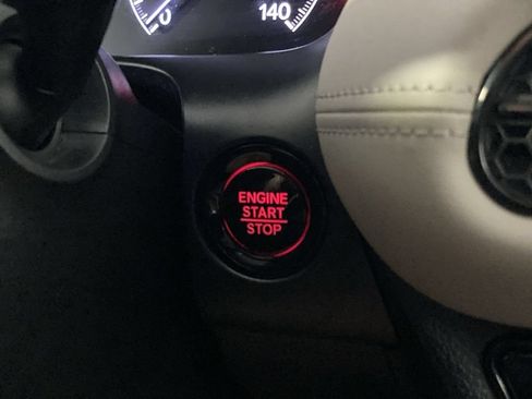 Used 2023 Honda HR-V LX image 21