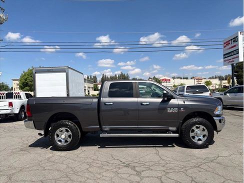Used 2018 RAM 2500 Big Horn image 4