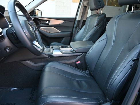 Used 2023 Acura MDX SH-AWD w/ Technology Package image 17