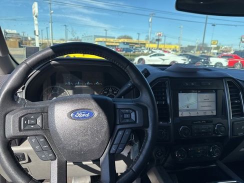 Used 2019 Ford F150 XLT w/ Equipment Group 302A Luxury image 15