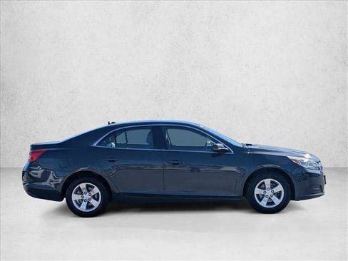 Used 2014 Chevrolet Malibu LT FWD image 4