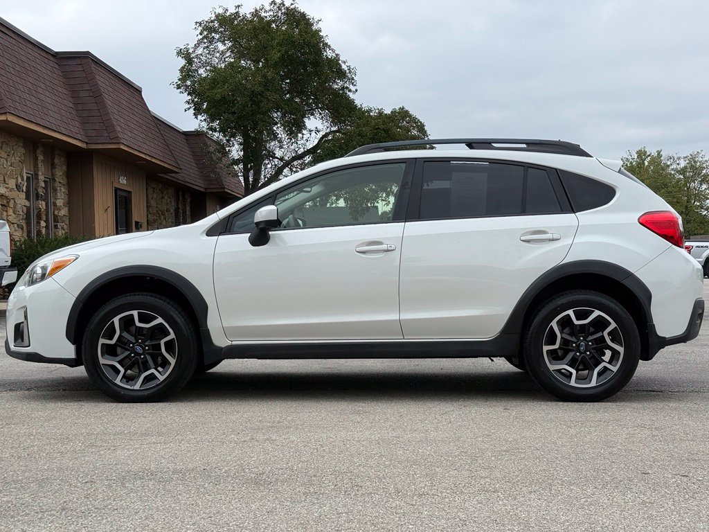 Used 2016 Subaru Crosstrek 2.0i Premium w/ Popular Package #2 AWD/4WD image 2