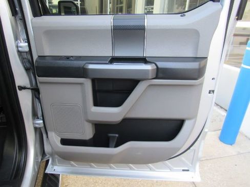 Used 2019 Ford F150 XLT image 27