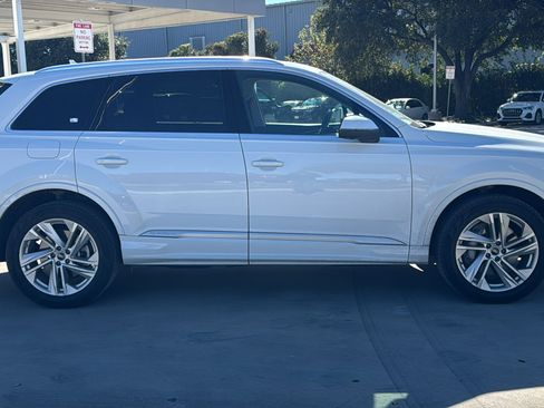 Used 2023 Audi Q7 2.0T Premium Plus image 8