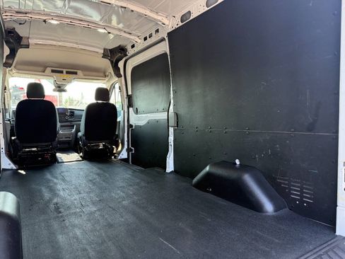 Used 2024 Ford Transit 250 148 Medium Roof w/ Load Area Protection Package RWD image 15