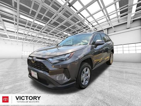 Certified 2025 Toyota RAV4 XLE FWD image 8