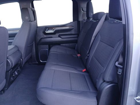 Used 2025 Chevrolet Silverado 1500 LT RWD image 22