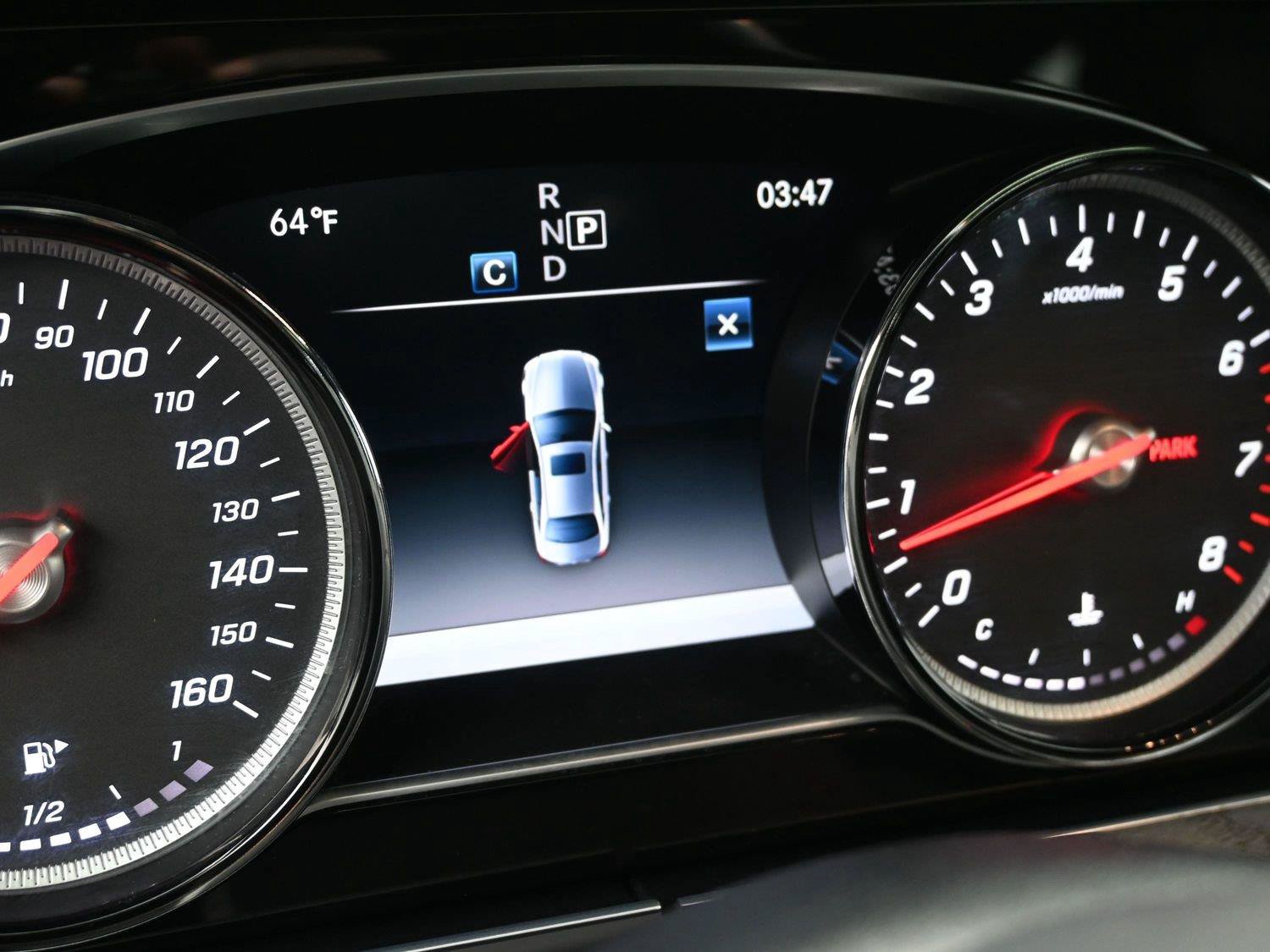 Used 2019 Mercedes-Benz E 300 4MATIC image 3