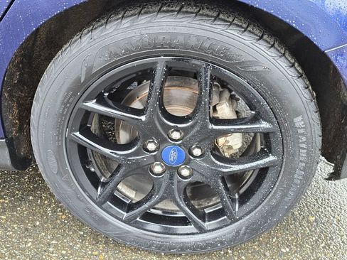 Used 2016 Ford Focus SE w/ Equipment Group 201A FWD image 9