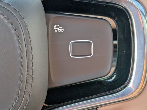 New 2026 Lincoln Navigator L Black Label AWD/4WD image 19
