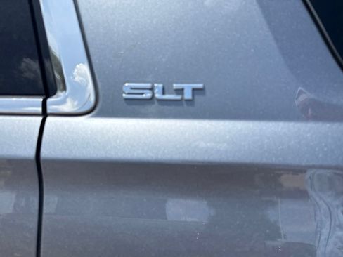 Used 2019 GMC Yukon SLT w/ Premium Edition RWD image 10