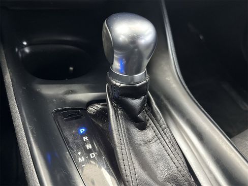 Used 2018 Toyota C-HR XLE image 25