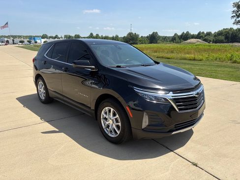 Used 2022 Chevrolet Equinox LT FWD image 8