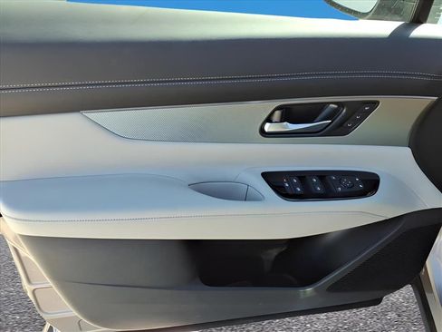 New 2026 Nissan Murano SL image 17