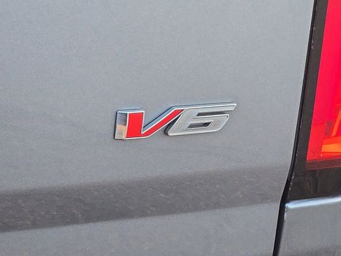 Used 2021 Chevrolet Colorado LT w/ LT Convenience Package image 35