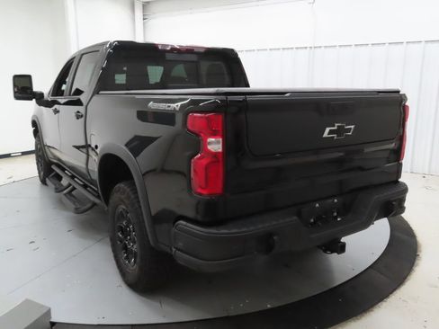 Used 2024 Chevrolet Silverado 1500 ZR2 w/ ZR2 Bison Edition AWD/4WD image 5