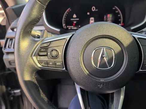 Used 2025 Acura MDX SH-AWD image 22