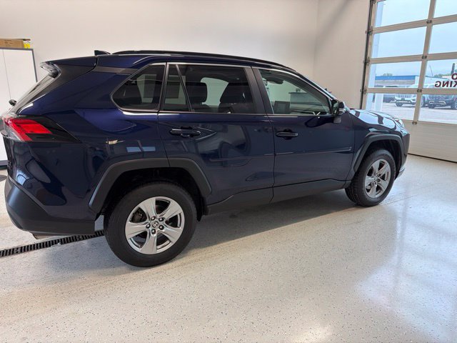 Used 2022 Toyota RAV4 XLE w/ Convenience Package AWD/4WD image 9