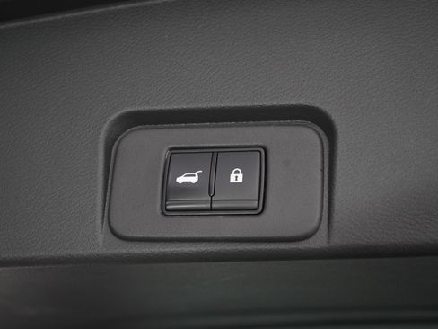 Used 2023 Nissan Rogue SL w/ SL Premium Package AWD/4WD image 11
