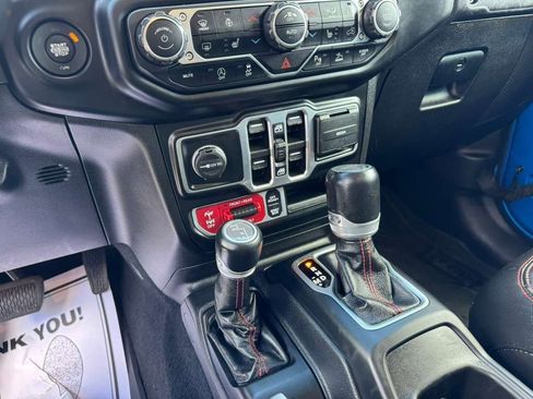 Used 2021 Jeep Gladiator Rubicon AWD/4WD image 28