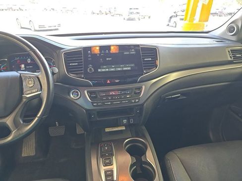 Used 2021 Honda Pilot Special Edition image 16