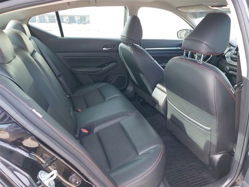 Used 2023 Nissan Altima 2.5 SR image 32