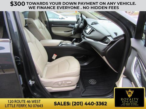 Used 2019 Buick Enclave Essence w/ LPO, Sport Appearance Package image 12