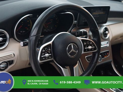 Used 2019 Mercedes-Benz C 300 Sedan image 18