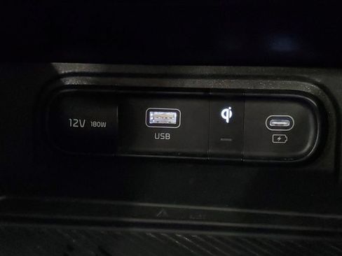 Used 2024 Kia Sportage SX FWD image 23