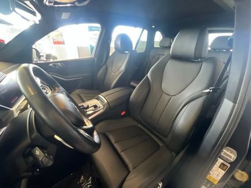 Used 2019 BMW X5 xDrive40i w/ Convenience Package AWD/4WD image 21