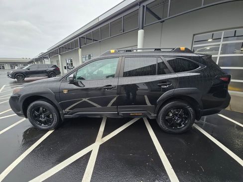 Used 2022 Subaru Outback Wilderness image 9