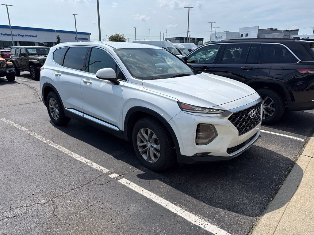 Used 2019 Hyundai Santa Fe SEL AWD/4WD image 2