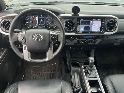 Used 2023 Toyota Tacoma Limited image 12