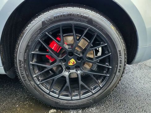 Used 2018 Porsche Macan GTS w/ Premium Package Plus AWD/4WD image 47