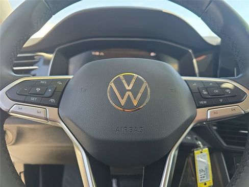 Used 2025 Volkswagen Jetta S FWD image 20