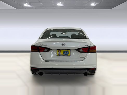 Used 2022 Nissan Altima 2.0 SR FWD image 8