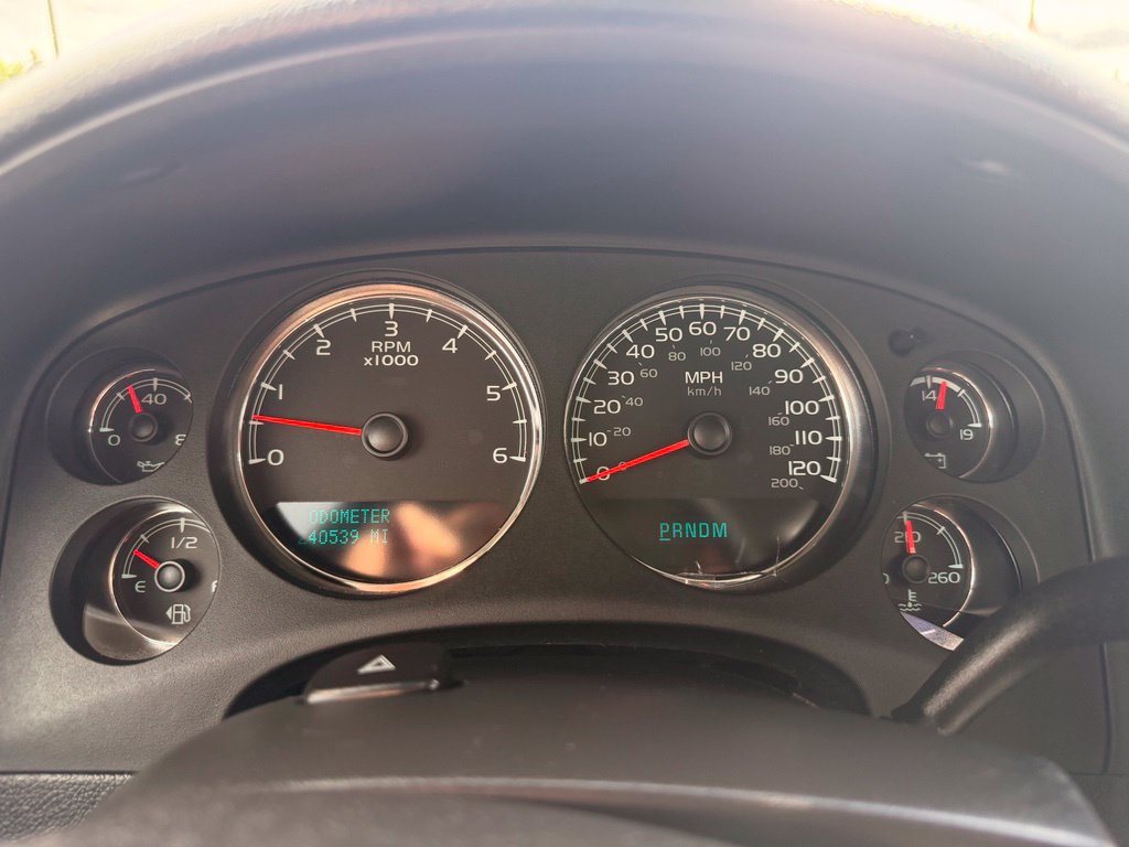 Used 2011 GMC Yukon XL Denali AWD/4WD image 34