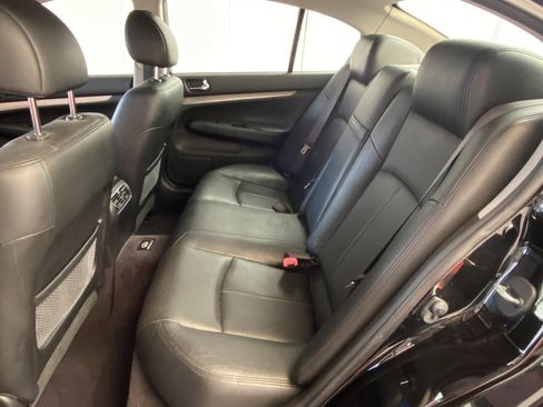 Used 2011 INFINITI G37 x Sedan AWD/4WD image 16
