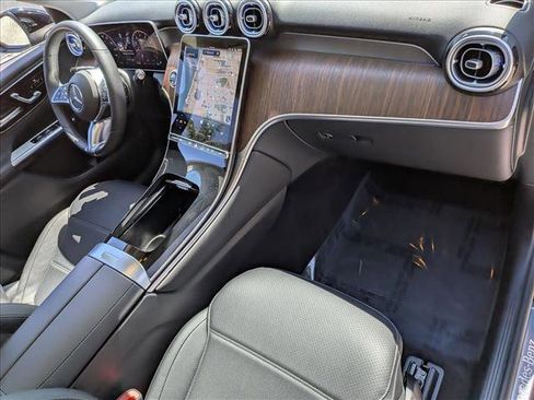 Used 2025 Mercedes-Benz GLC 300 GLC 300 image 23