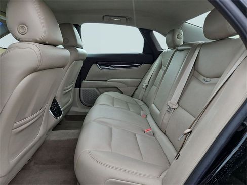 Used 2016 Cadillac XTS Luxury image 23